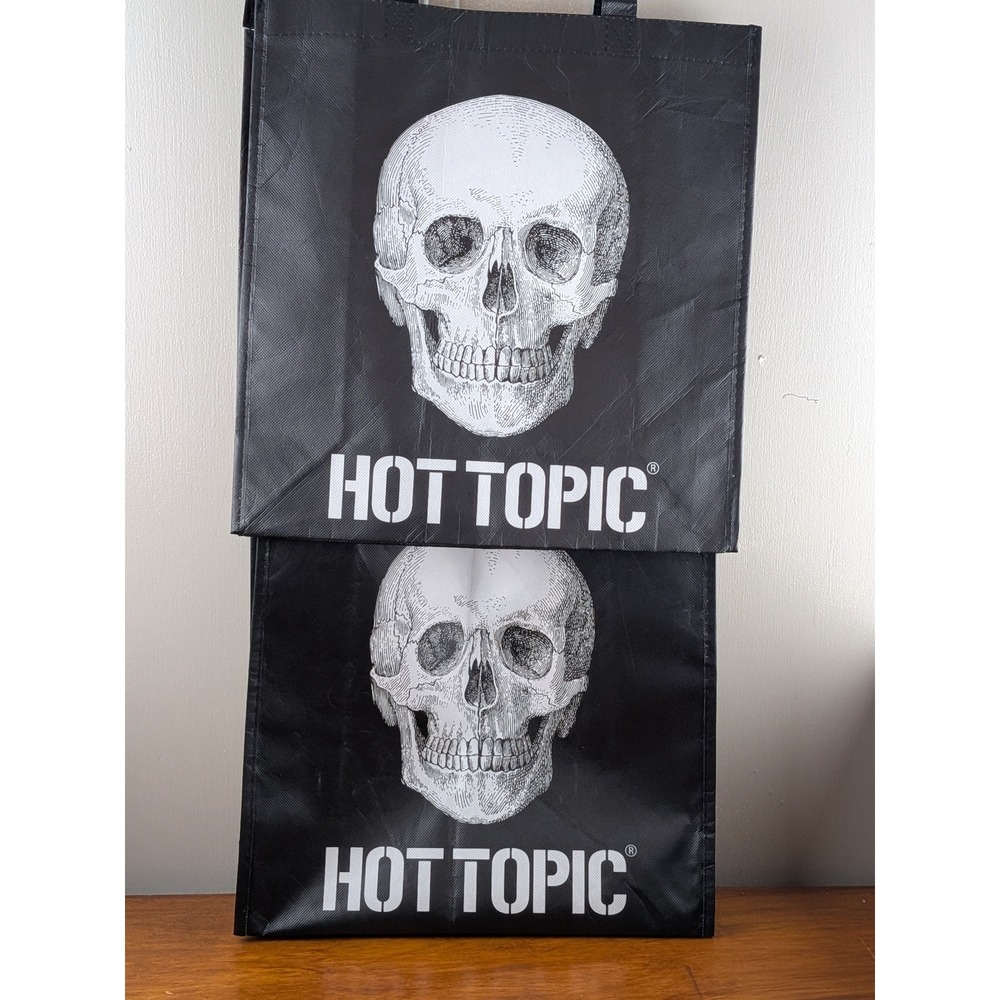 Hot Topic 2 Reusable Tote Bag Set Skull Graphic Black Woven Shopping Bags